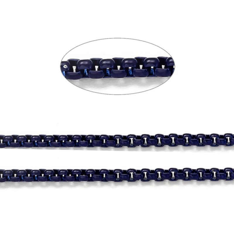 Flot mørk blå spray malet box kæde messing, kæden kaldes også Venetian kæde. Kæden er næsten helt rund, jeg laver den i den længde du ønsker, enten so armbånd eller halskæde. Kæden kan bæres alene eller, med et vedhæng.